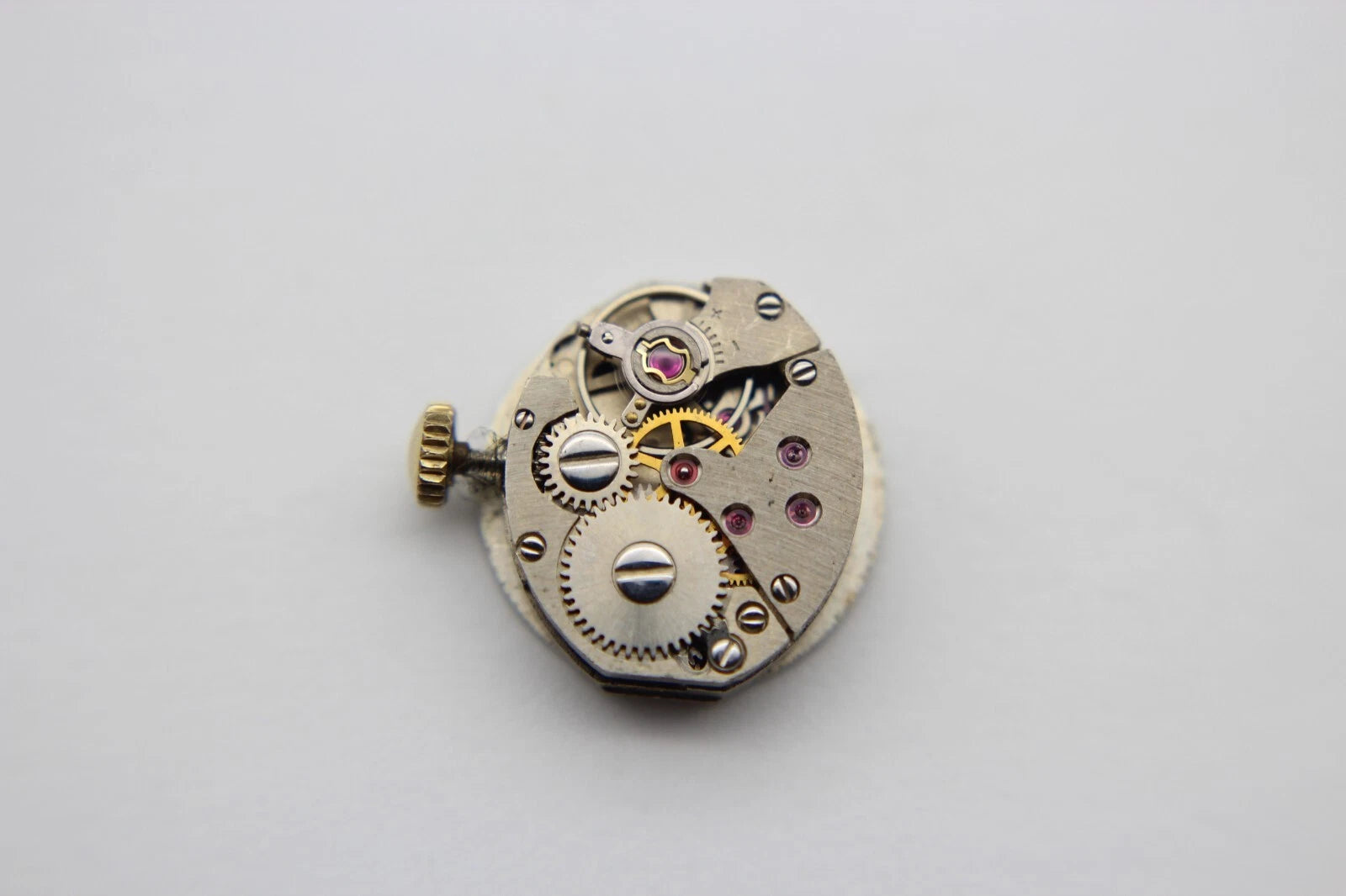 Bergana Uhrwek AS 1677 Watch Movement 17 Jewels Balance Ok for Part Repair rund