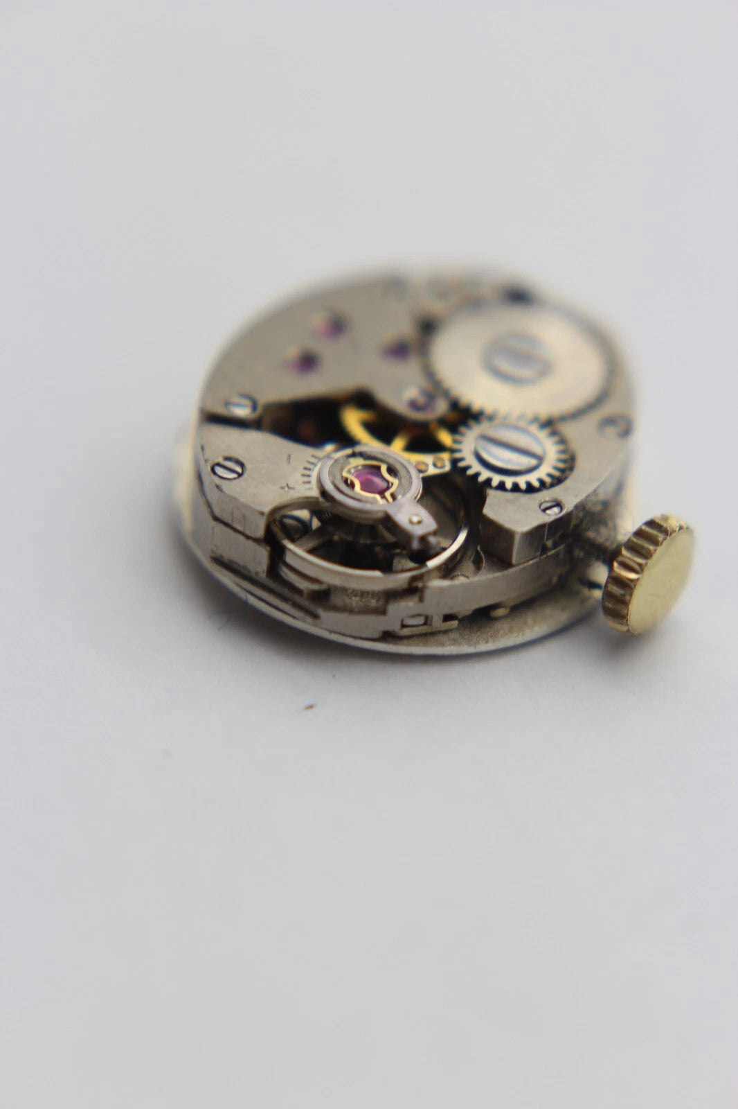 Bergana Uhrwek AS 1677 Watch Movement 17 Jewels Balance Ok for Part Repair rund