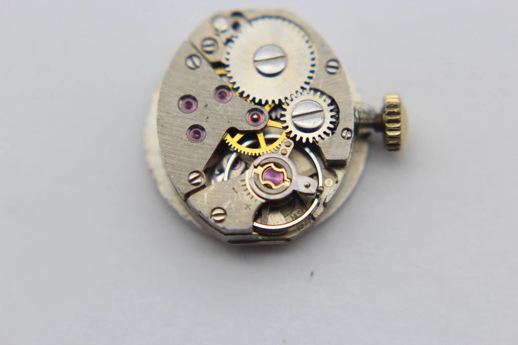 Bergana Uhrwek AS 1677 Watch Movement 17 Jewels Balance Ok for Part Repair rund